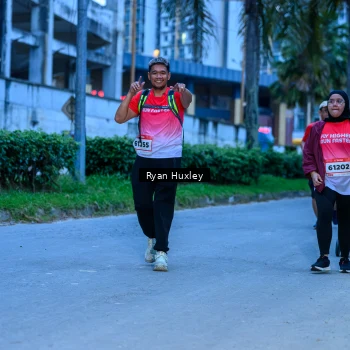 Runner Photo 1850190