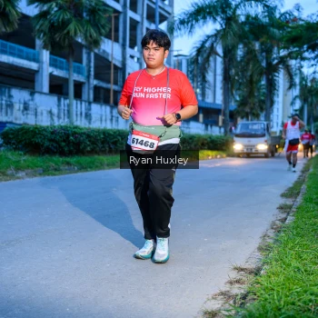 Runner Photo 1850240