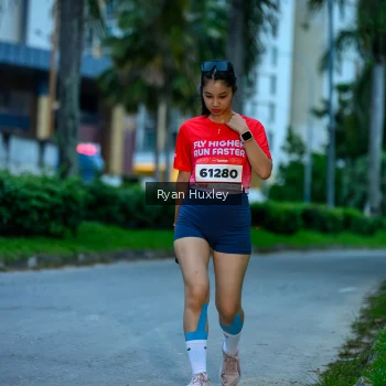 Runner Photo 1850304