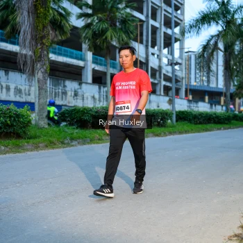 Runner Photo 1850392