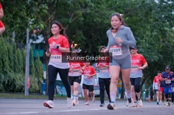 Runner Photo 1850883
