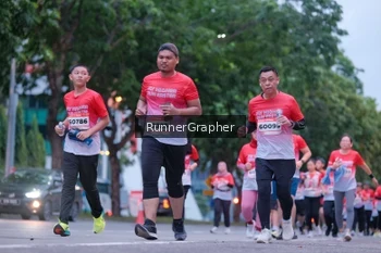 Runner Photo 1851690