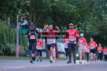 Runner Photo 1852341