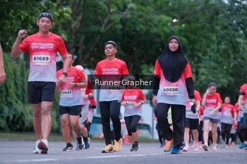 Runner Photo 1852579