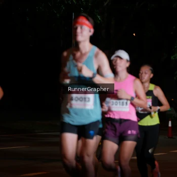 Runner Photo 1852774
