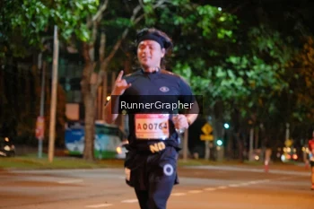 Runner Photo 1852936