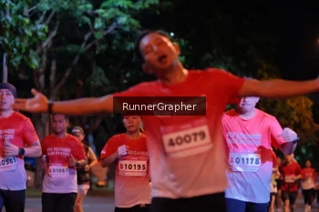 Runner Photo 1853141