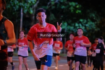 Runner Photo 1853502