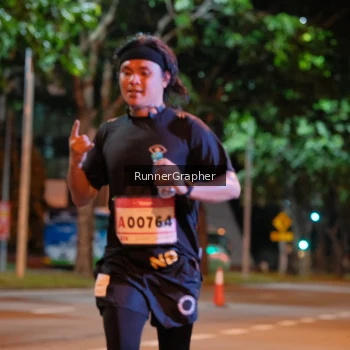 Runner Photo 1855135