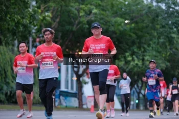 Runner Photo 1855236