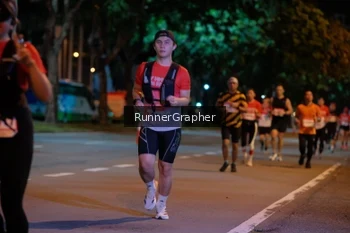 Runner Photo 1855599