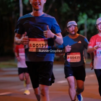 Runner Photo 1855601