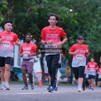 Runner Photo 1855621