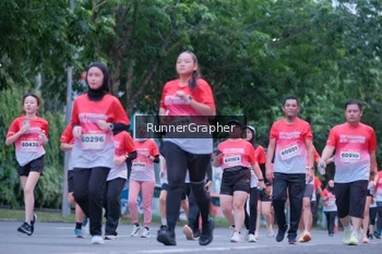 Runner Photo 1855972