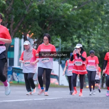 Runner Photo 1856020