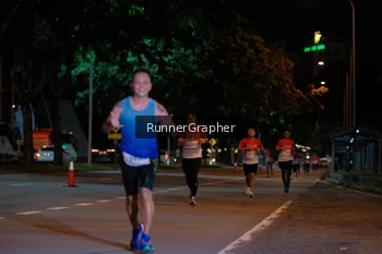 Runner Photo 1856044