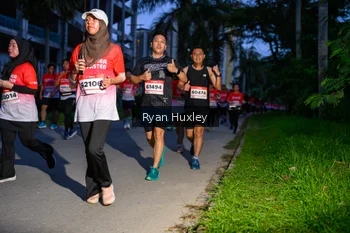 Runner Photo 1856247