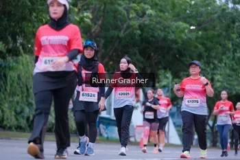 Runner Photo 1856292