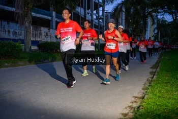 Runner Photo 1856397
