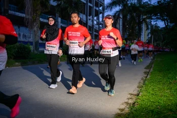 Runner Photo 1856412