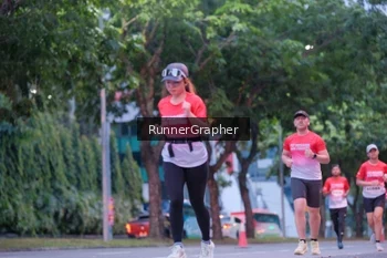 Runner Photo 1856442