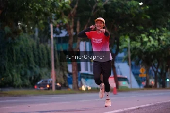 Runner Photo 1856464