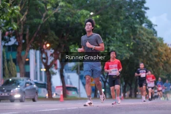 Runner Photo 1856478