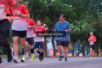 Runner Photo 1856501