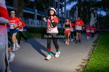 Runner Photo 1856517