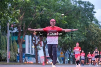Runner Photo 1856544