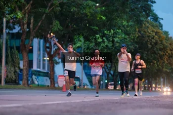 Runner Photo 1856547