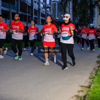 Runner Photo 1856564