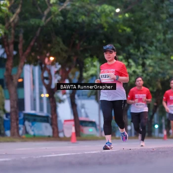 Runner Photo 1856566
