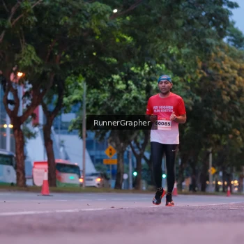 Runner Photo 1856626