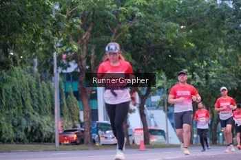 Runner Photo 1856651