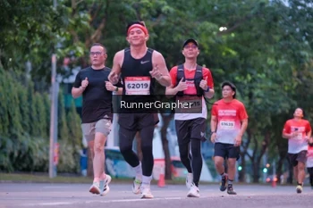 Runner Photo 1856667