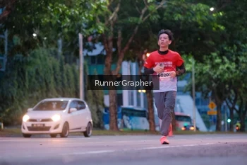 Runner Photo 1856692