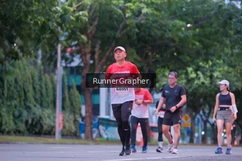 Runner Photo 1856699