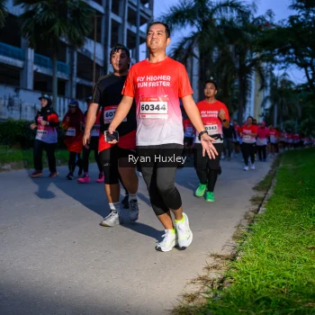 Runner Photo 1856729