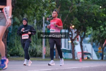 Runner Photo 1856742