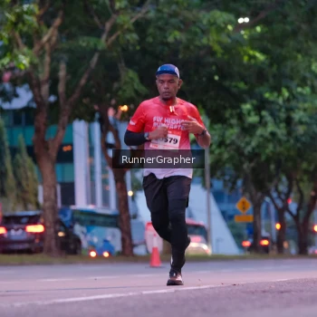 Runner Photo 1856751