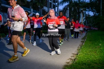Runner Photo 1856764