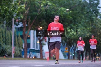 Runner Photo 1856790