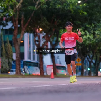 Runner Photo 1856839