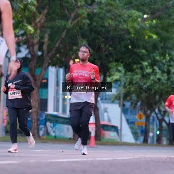 Runner Photo 1856862