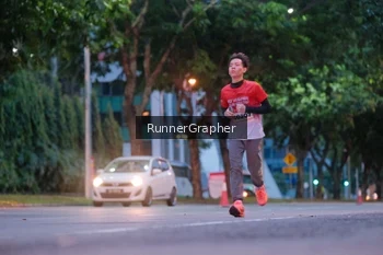Runner Photo 1856880