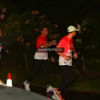 Runner Photo 1856986