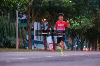 Runner Photo 1856988