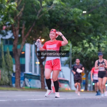 Runner Photo 1857010