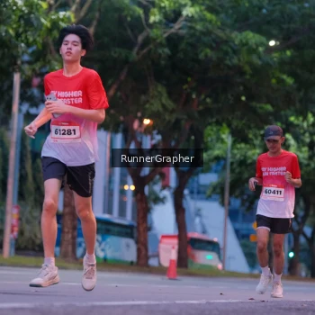 Runner Photo 1857029